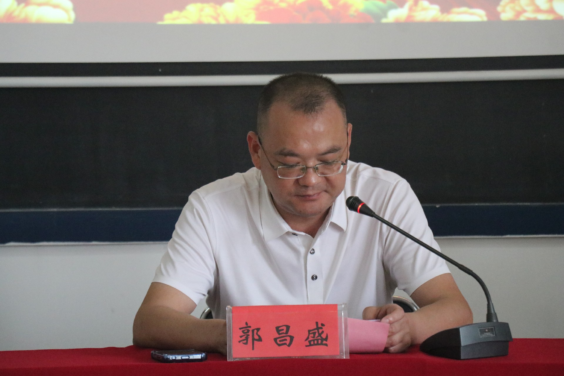 校长致辞.JPG